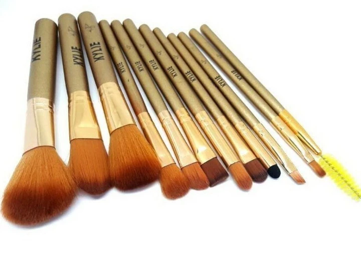 Професійний набір пензлів для макіяжу Kylie Jenner Make-up brush Gold set 12 шт (160)