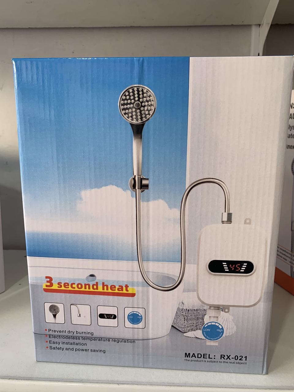 Водонагрівач електричний RX-021 термостатичний з краном 3500 Вт (24) Водонагрівач електричний RX-021 термостатичний з краном 3500 Вт (24)