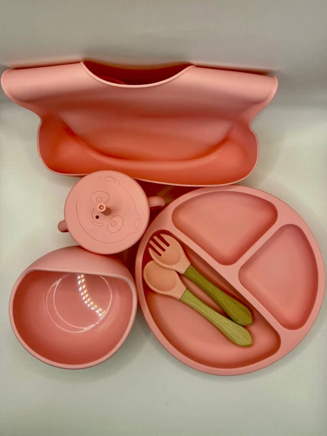 Набор детской посуды из 6 предметов розовый (50)