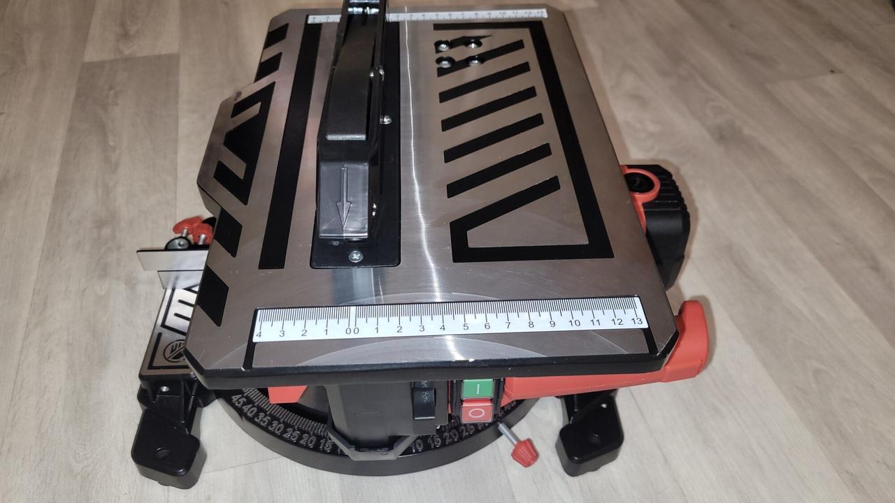 Торцювальна пила (1)